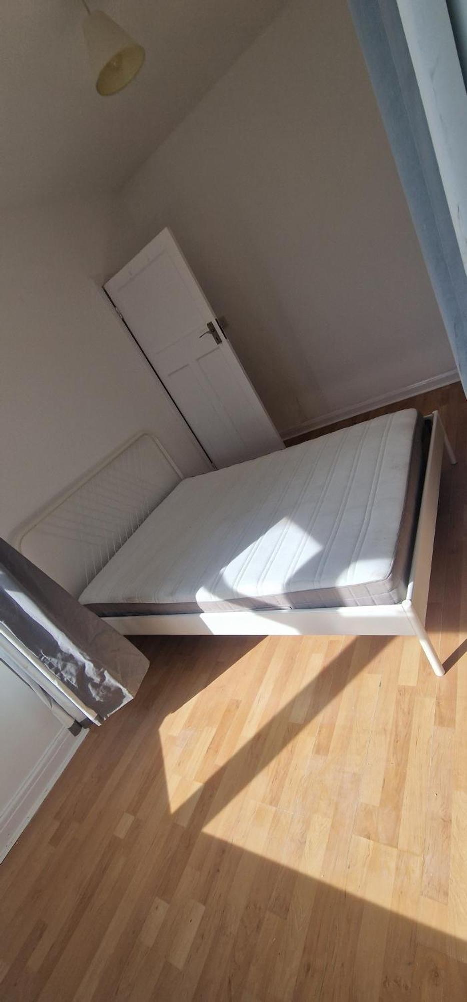 Ritz Place 3 Northolt エクステリア 写真